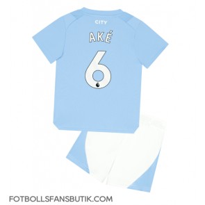 Manchester City Nathan Ake #6 Replika Hemmatröja Barn 2023-24 Kortärmad (+ Korta byxor)